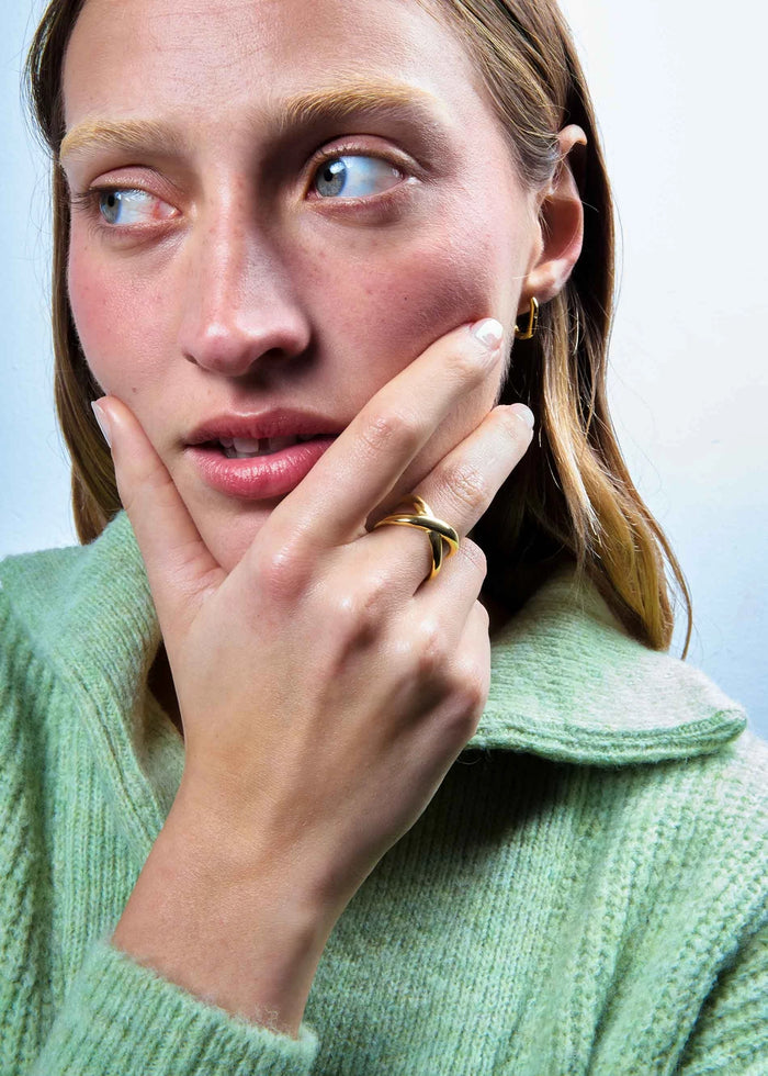 Big Cross Ring