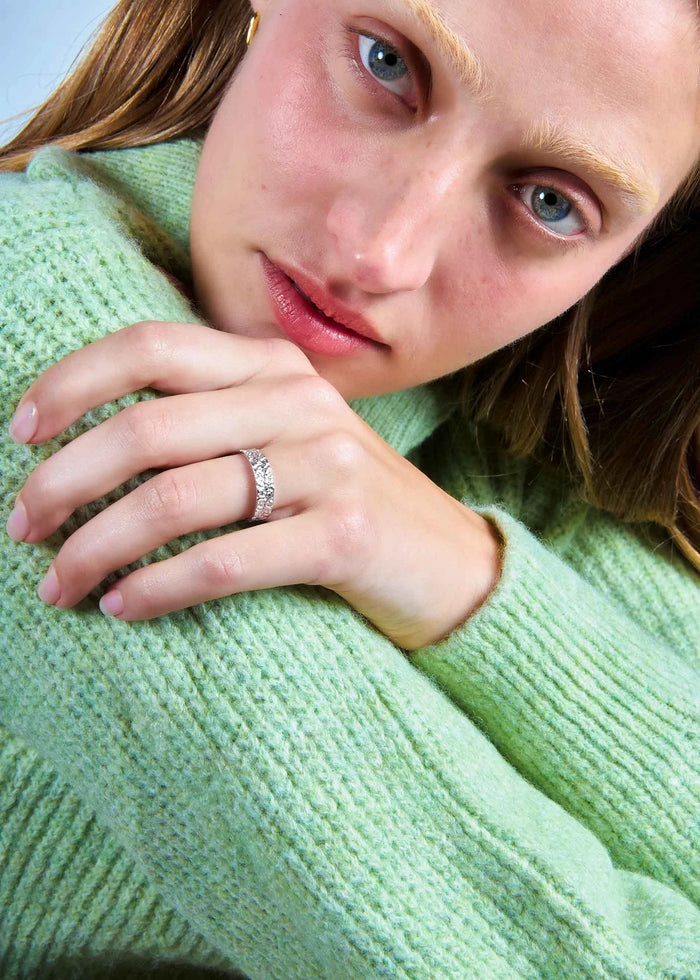 Anillo Malika