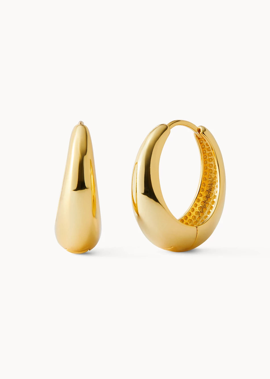 Aovado Earrings