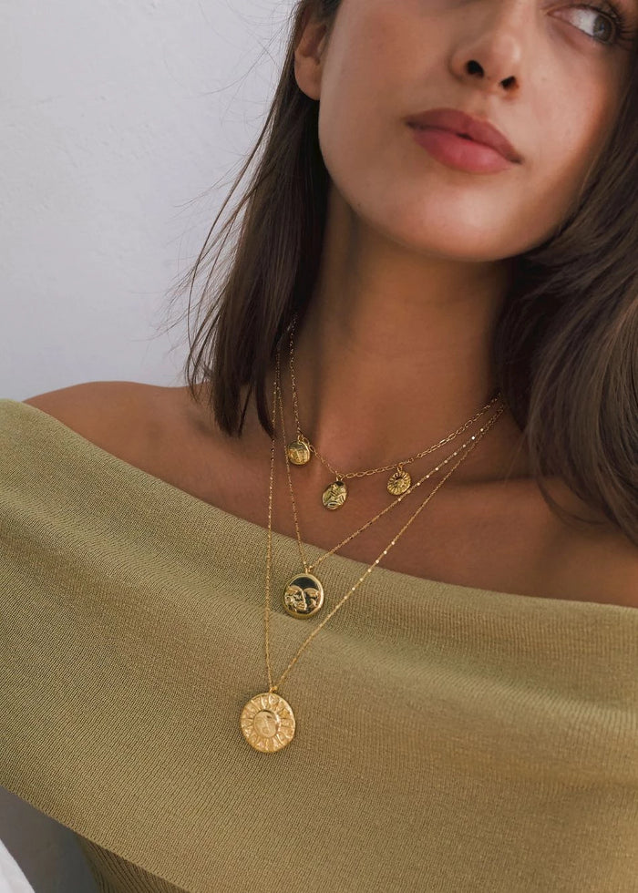 Collar The Sun & I