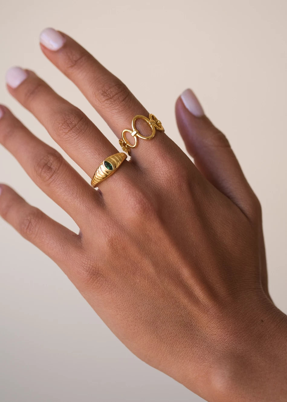 Oval & Green Vibe Ring Stack