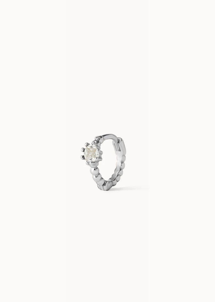 Lili Green Piercing