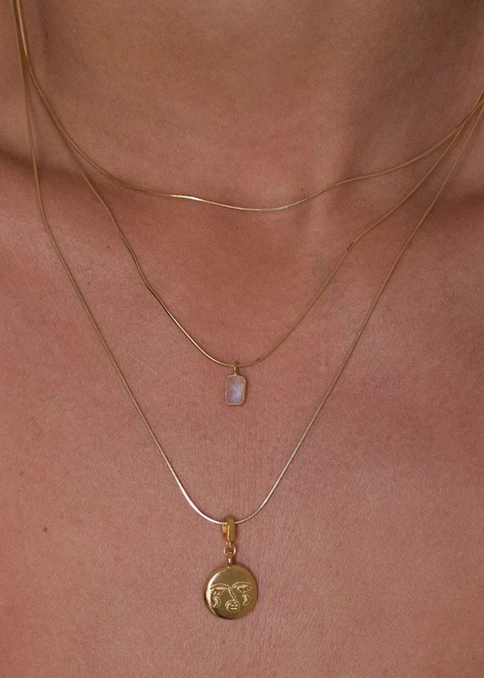 Collar Piedra Luna Flash